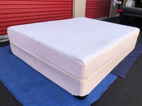 Queen Complete Mattress Set. Sleep Well