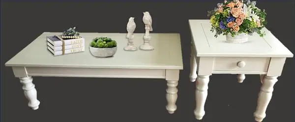 Broyhill Farmhouse coffee table and end table