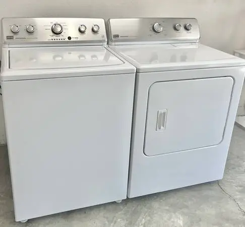 Maytag Washer & Dryer Set