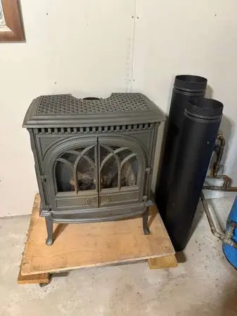 Jøtul GF 300 Series (Allagash) cast iron gas stove