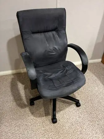 USED Office Chair - Gray - with Memory foam seat cushion