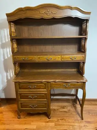 Vintage French Provincial Desk with Detachable Hutch – Great Condition