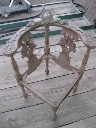 VENETIAN CORNER CHAIRS