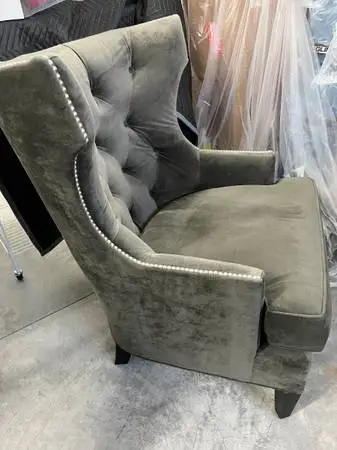Wingback Accent Arm Chair