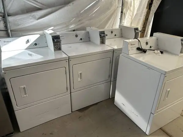 COIN COMMERCIAL WASHERS & GAS DRYERS