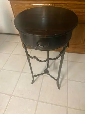 Round table