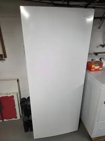 Frigidaire stand up freezer