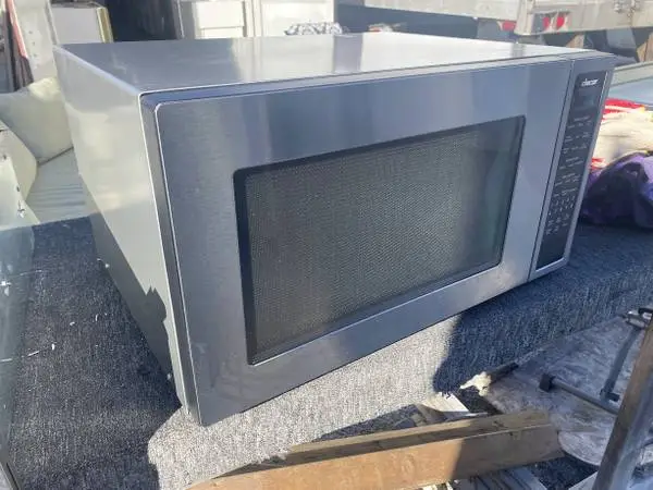 SS Dacor Microwave Oven 2.0 Cu Ft Model #DMW2420S Used
