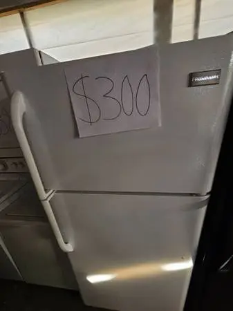 Frigidaire refrigerator