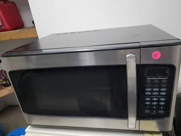 Microwave Oven