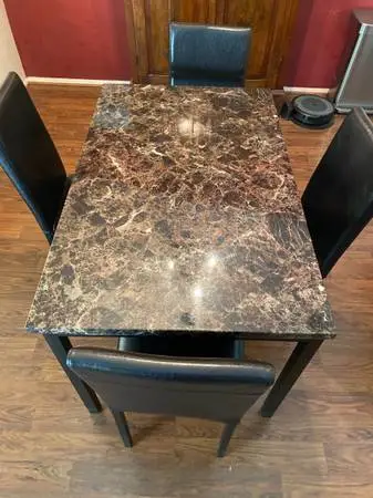 Wayfair: Bueschel 4 - Person Dining Set