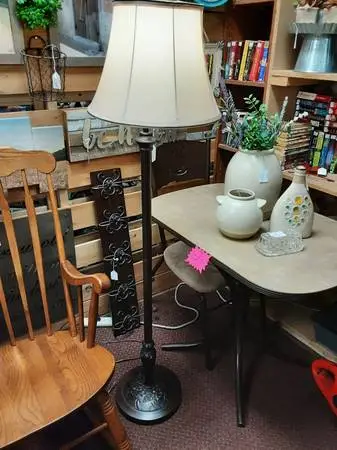 Tall lamp