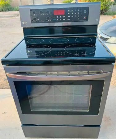 LG 6.3cu Electric Single Oven Smart Black Stainless Glass Top Range Stove