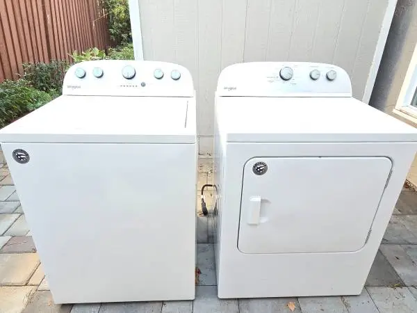 Whirlpool washer dryer set