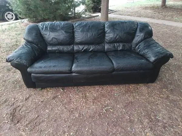 Black Leather 3-Seater Sofa - Cleaned & Sanitized - Arvada Delivery Available