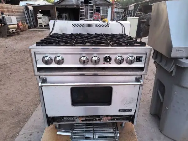 DYNASTY GAS STOVE