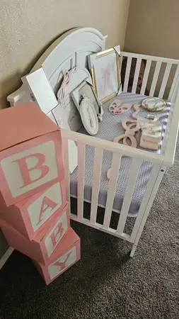 Baby crib and girl accessories