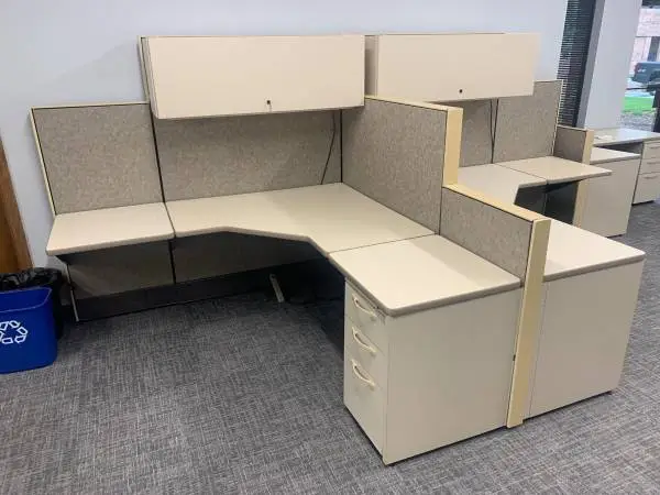 2 Herman Miller BOTH stations W/INSTALL!!