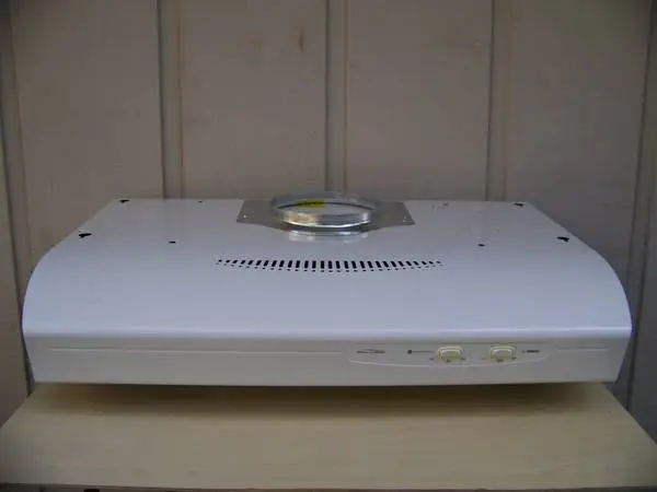 Broan 30 Range Hood - White New