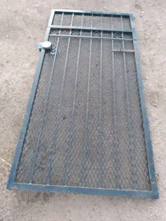 POOL SECURITY GATE