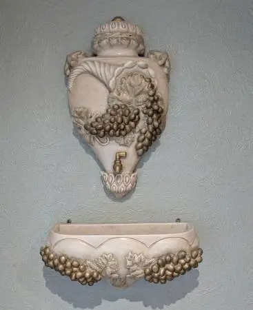 Vintage Distressed-Painted Ceramic Wall Lavabo Planter