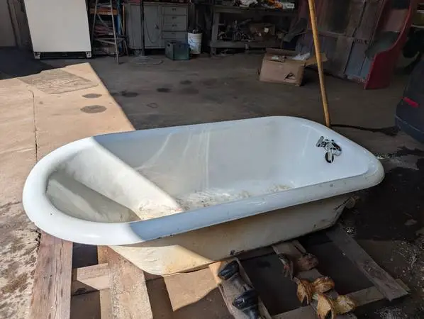 Cast Iron Tub