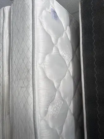 King Serta Perfect Sleeper Two Sided Mattresses