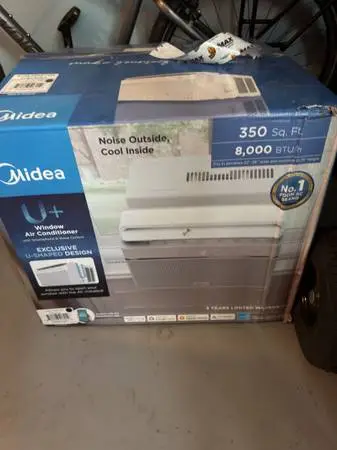 MIDEA U+ WINDOW AC 8,000BTU