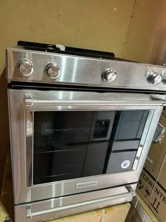 KitchenAid Slide-In Gas Range with Self-Cleaning Convection