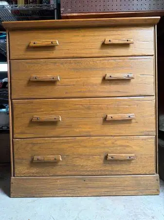 Brandt Ranch Oak solid wood dresser, c1970