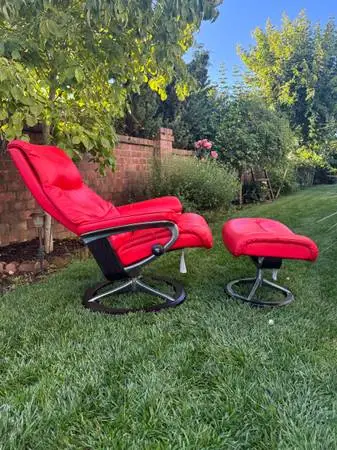 Ekornes Stressless Tomato Red Leather Chair & Ottoman- Black Wood & cast aluminu