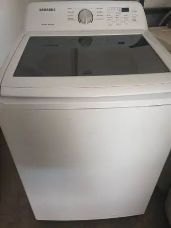 SAMSUNG Super capacity washer, GAS dryer available also, working great