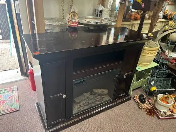 Twin Star electric fireplace Model 23ef010gra