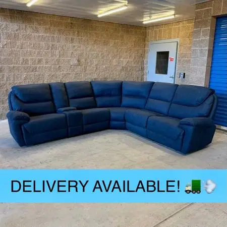 Like New Navy Blue Microfiber Manual Reclining Sectional Couch Sofa (DELIVERY AV