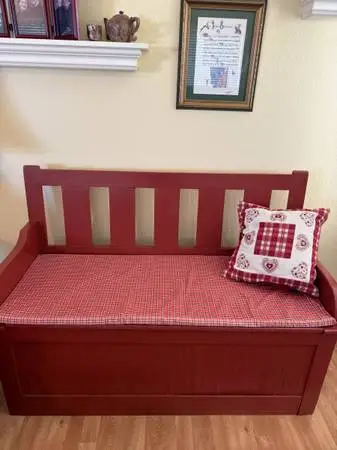 Storage Bench / Toy Box