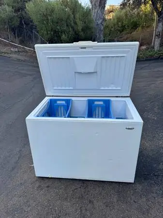15 cubic Deep chest freezer (free local delivery)