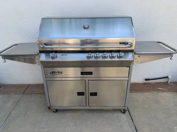 Barbeques Galore Turbo Elite 38” Stainless Steel 5 Burner Grill