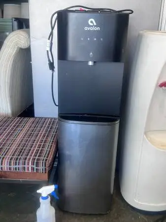 Hot And Cold Water Dispenser