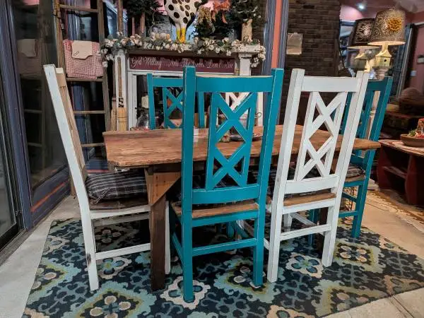 Wooden dining chairs (Set of 6)