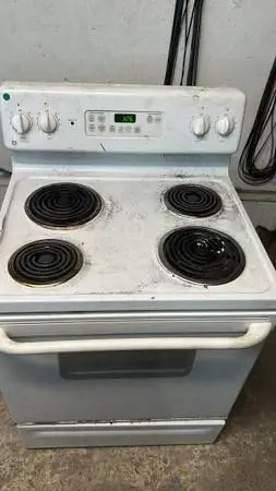 Electric Coil top stove