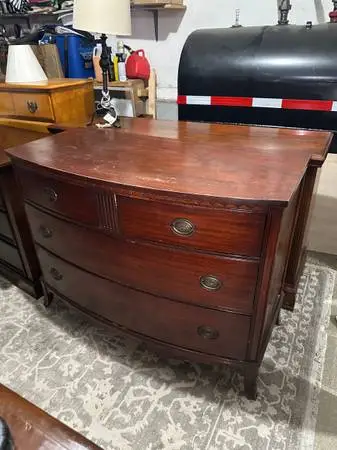 Dresser