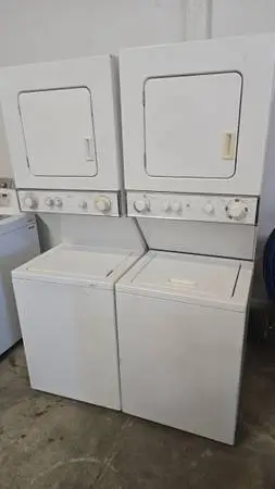 4 Whirlpool Stack Washer Dryer Sets