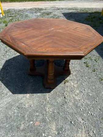 Kitchen table 44 x 44 x 27 tall