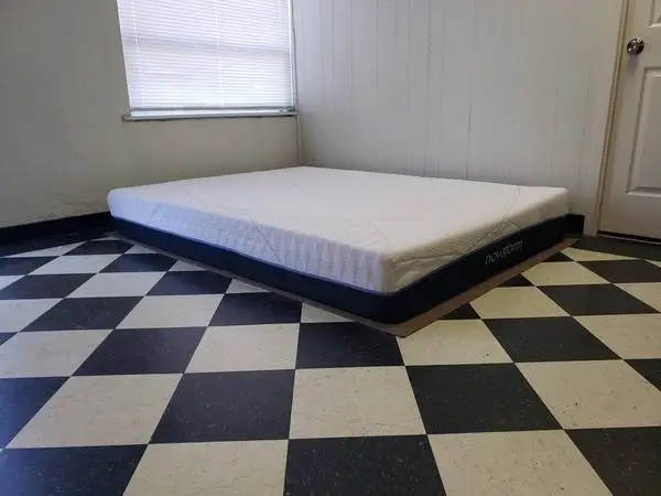 Queen size mattress - can DELIVER almost anywhere for $20 extra