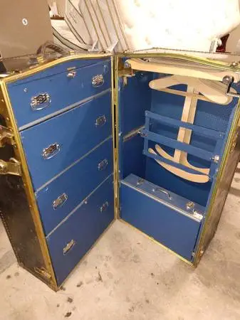 Antique Mendel Trunk Traveling Wardrobe Trunk