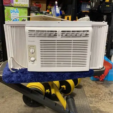 window AC