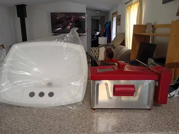 FREE MOBILE HOME BATHROOM SINK & FRYER