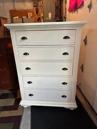 Dresser