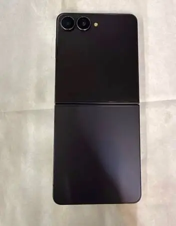 Galaxy ZFlip 7 Unlocked