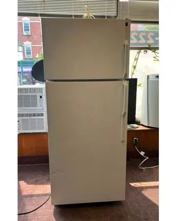 Hotpoint Top Freezer Refrigerator